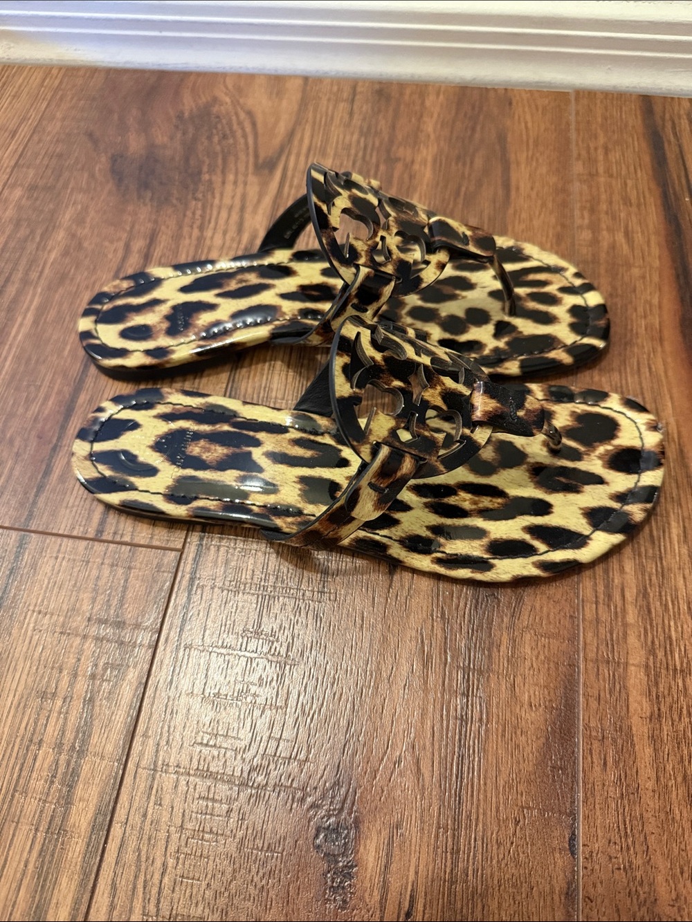Tory Burch Leopard Print Logo Jelly Thong Sandals - Yellow, Black, Brown - Picture 2 of 5